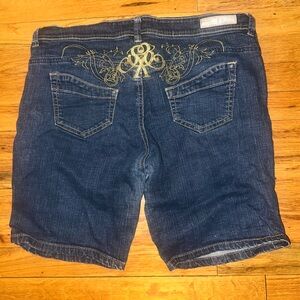Vintage 1991 Southpole Jeans Co. Dark Wash Gold Jean Shorts -Size 15